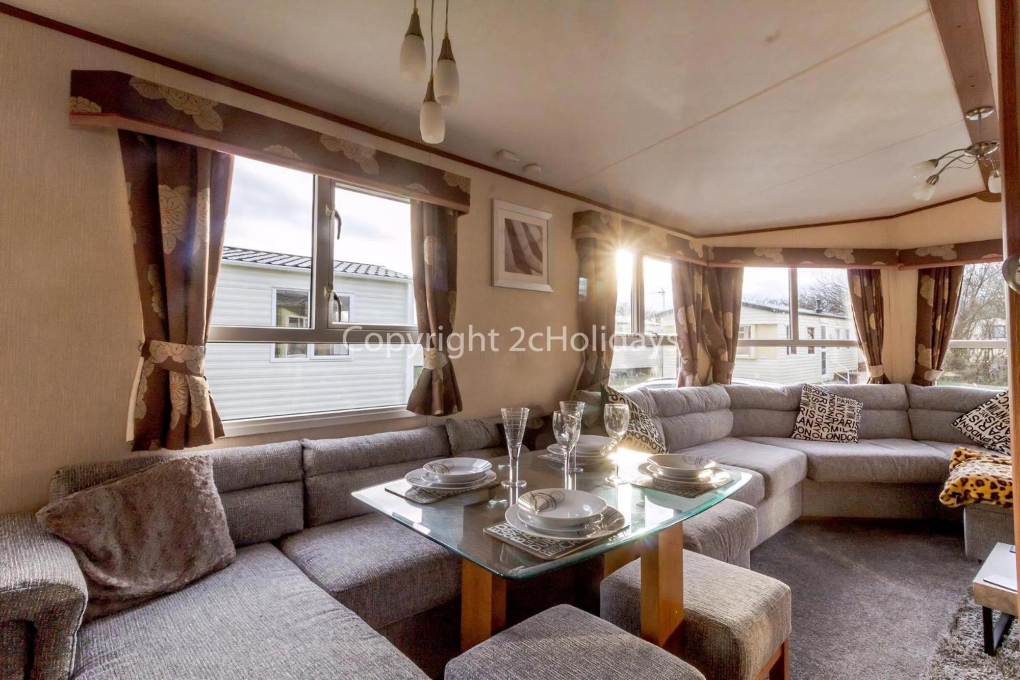 Lovely Caravan For Hire With Decking At Skipsea Sands In Yorkshire Ref 41015Wf Barmston Exteriör bild